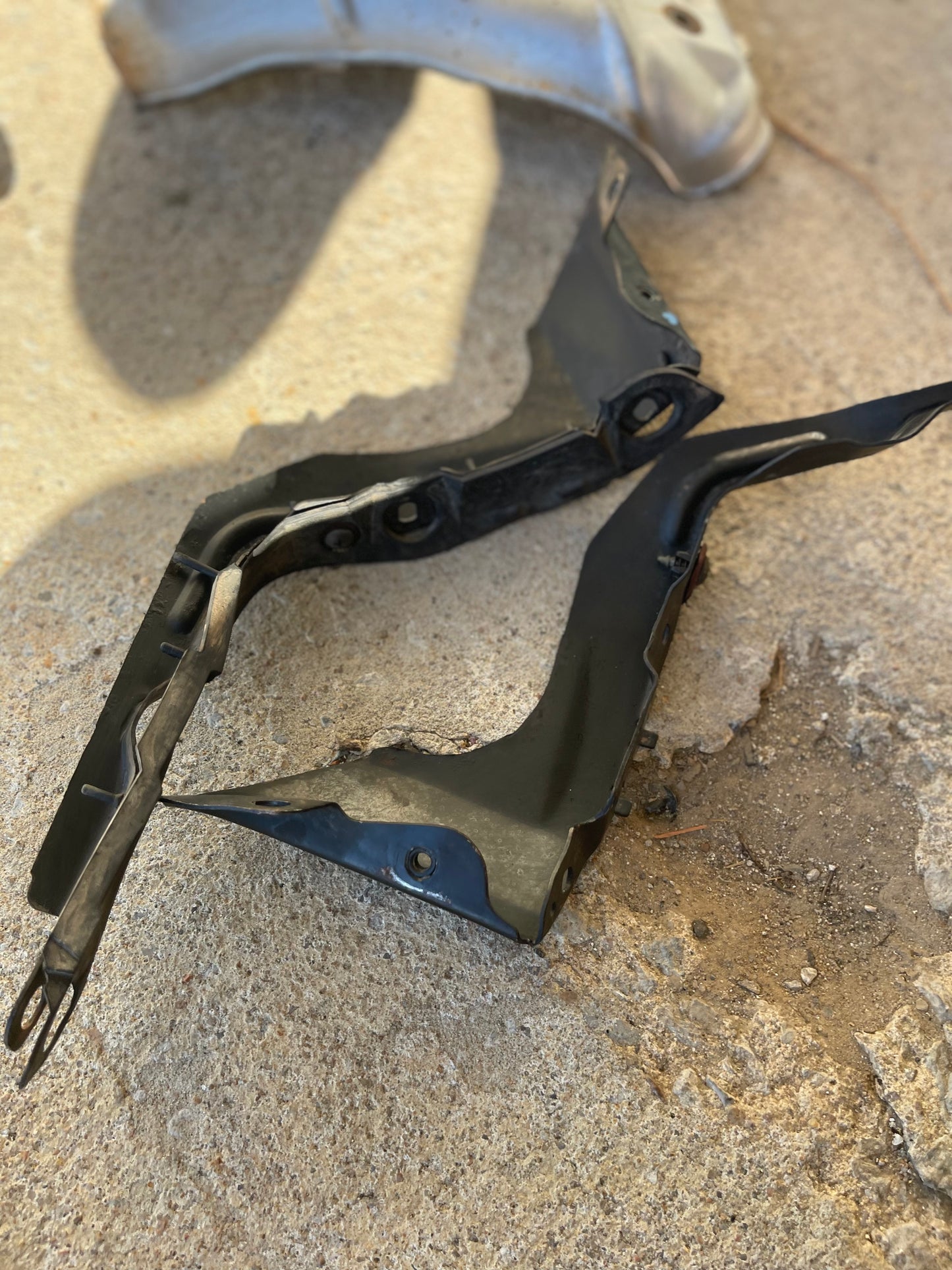 94-01 Acura Integra bumper to fender support brackets