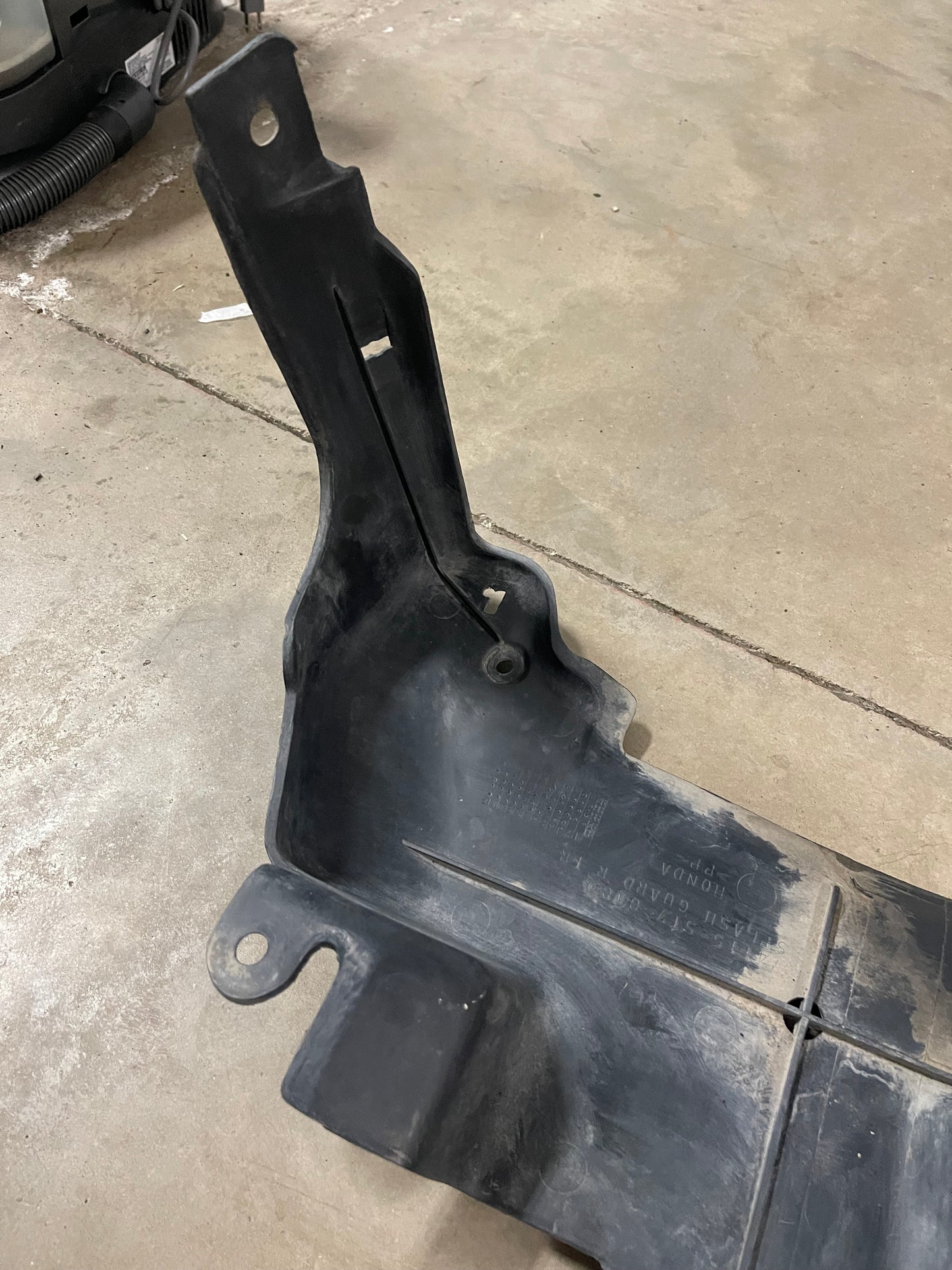 Acura Integra OEM splash guard