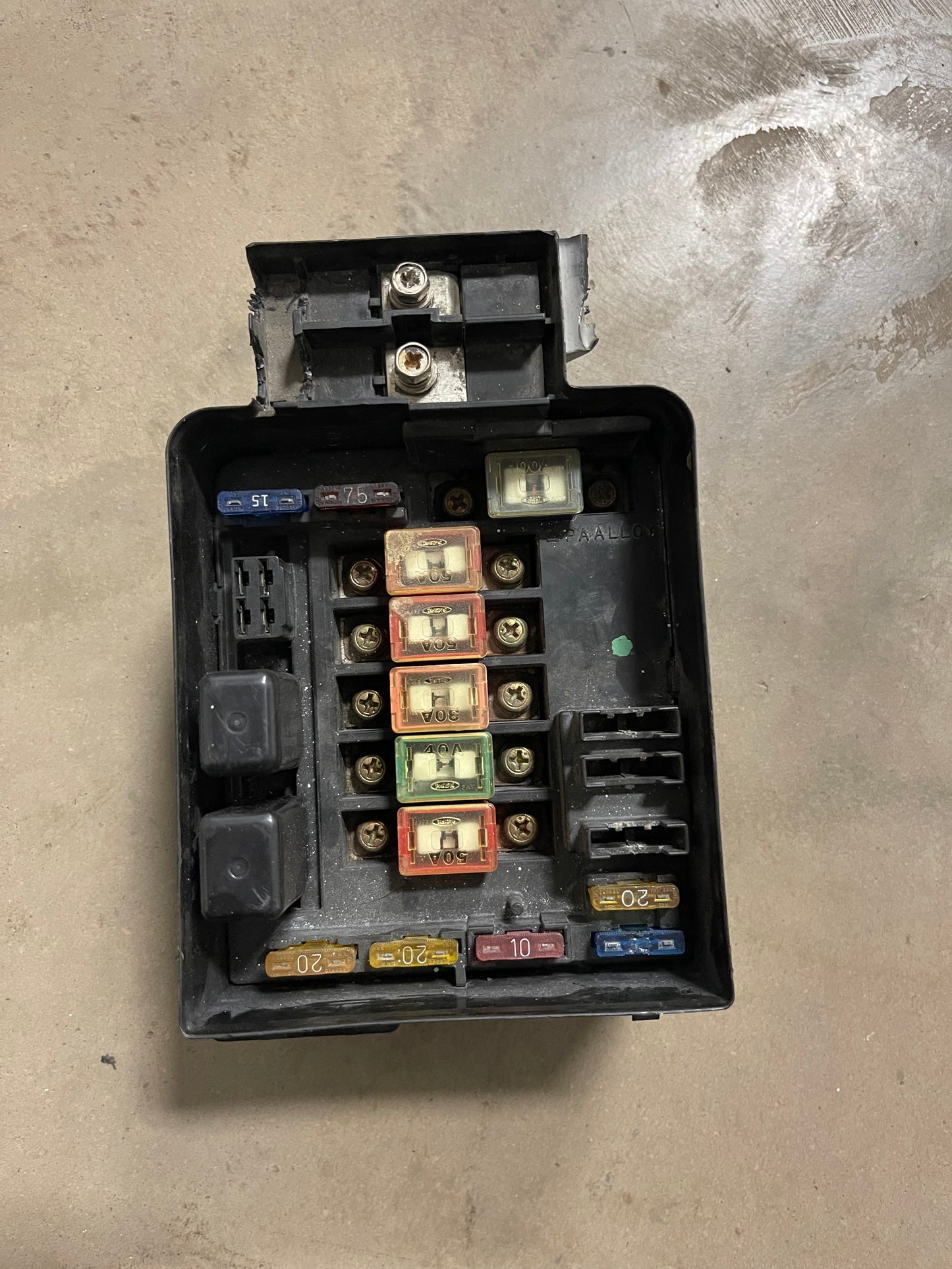 94-97 Acura Integra outboard fuse box