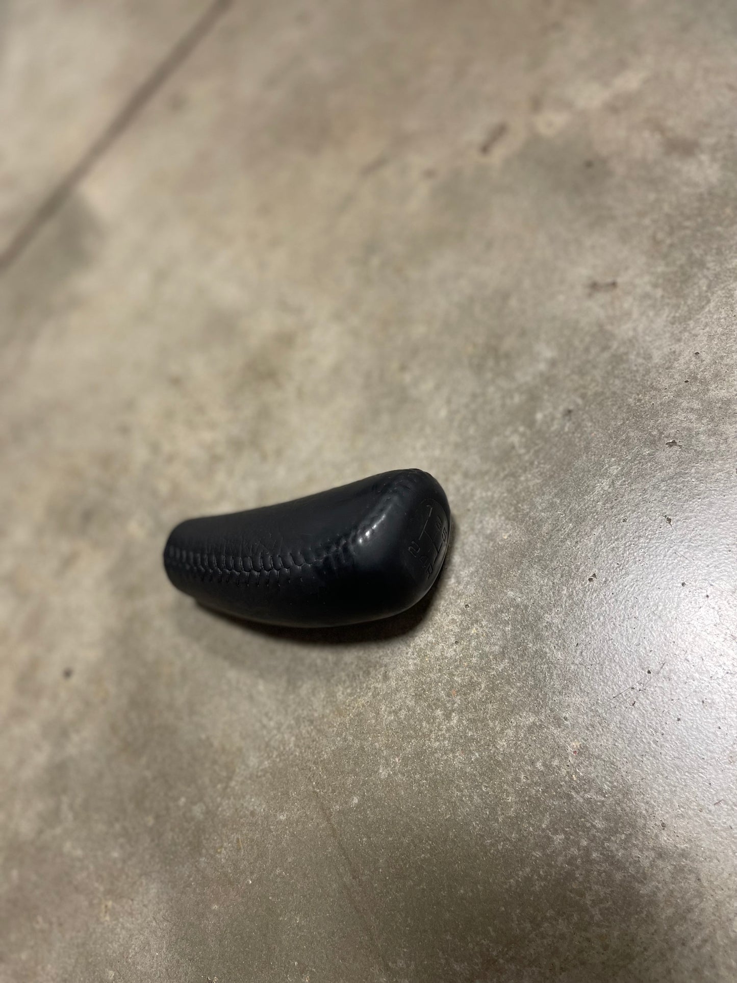 OEM 94-01 Acura Integra shift knob