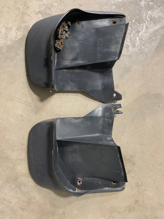 98-01 rear mud guard flaps