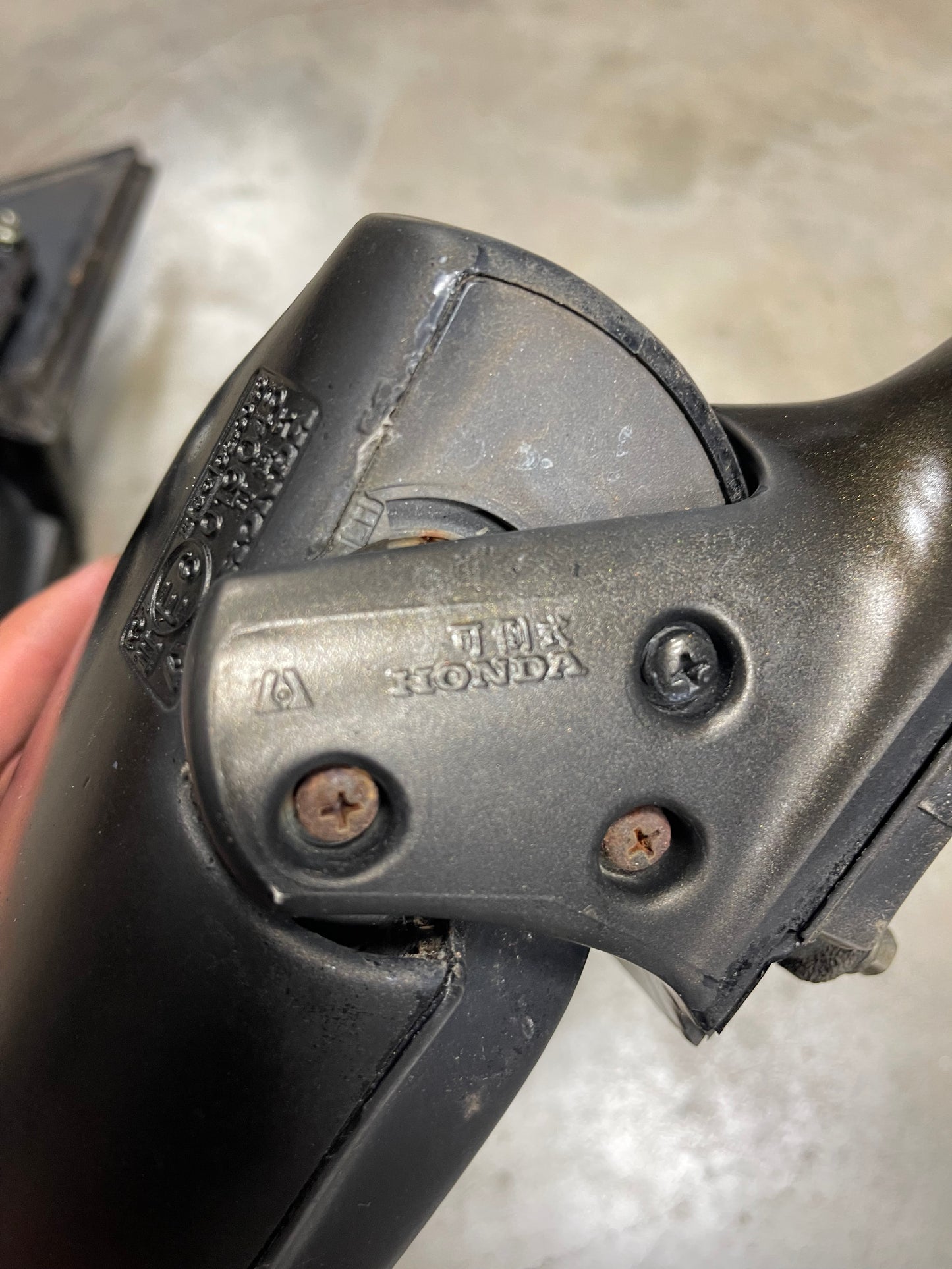 Oem Honda Acura Integra 94-97 power mirrors “not power folding”