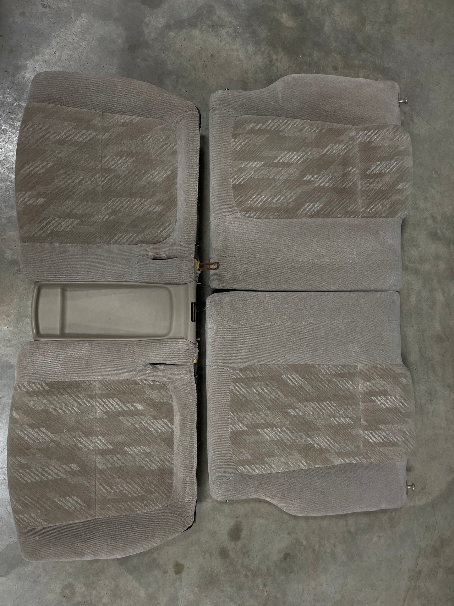 94-01 Acura Integra rear tan seats