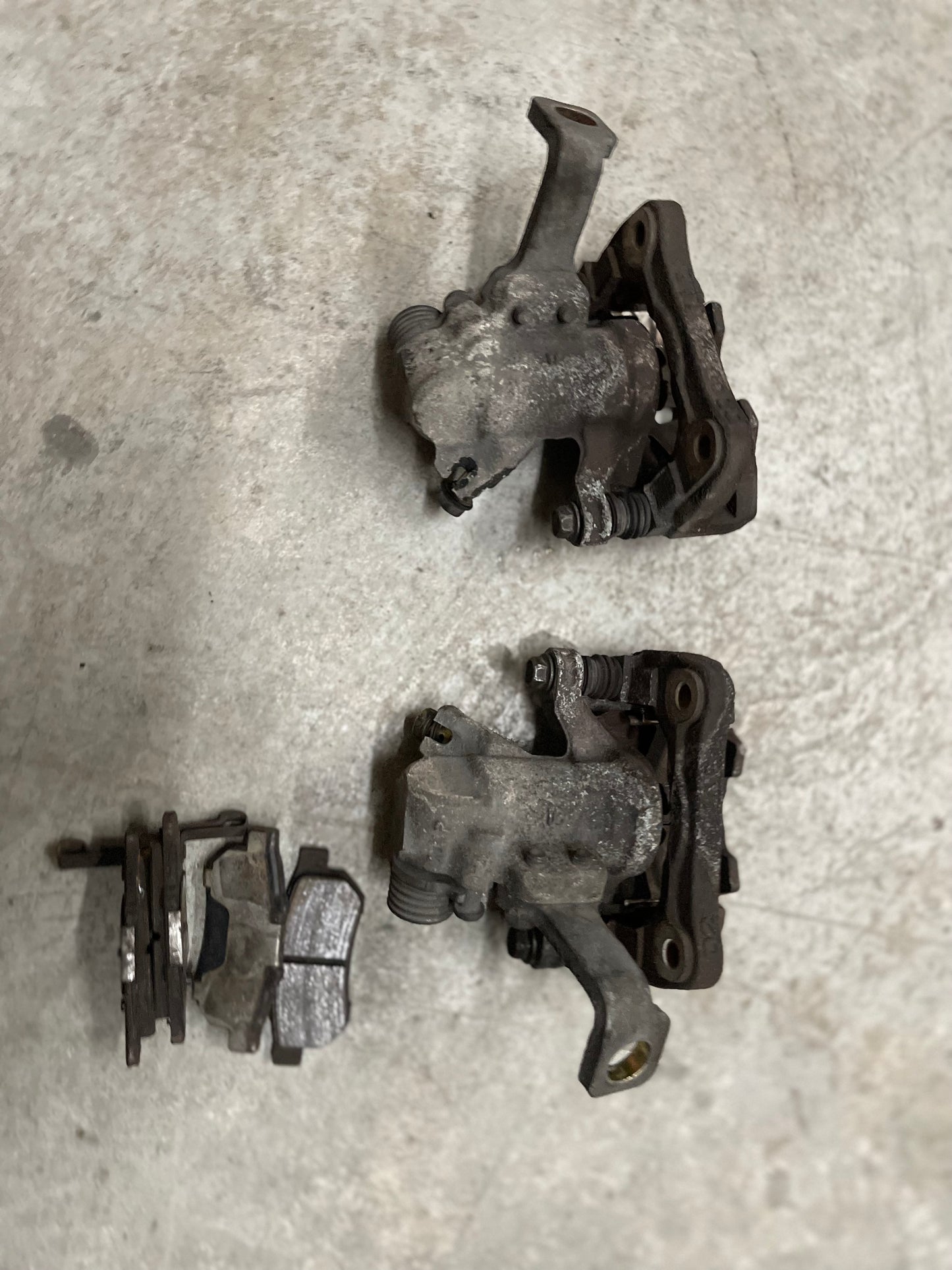 94-01 Acura Integra rear OEM brake calipers