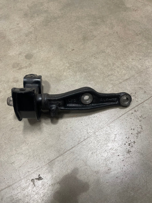 94-01 Acura Integra auto transmission torque mount