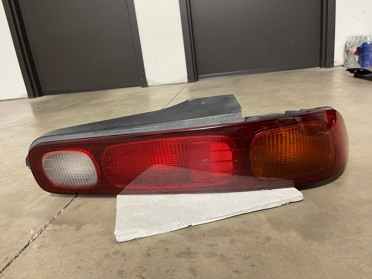 94-96 Acura Integra 2 door rear tail lights