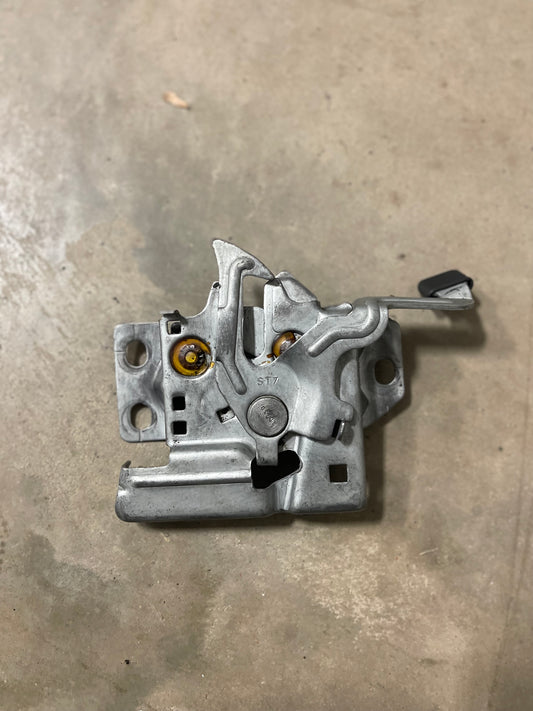 OEM st7 Acura Integra 94-01 hood latch