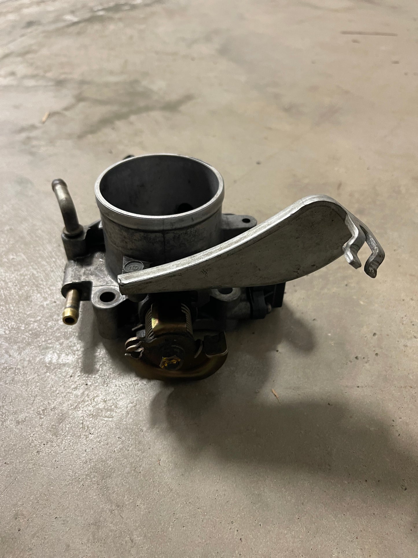 B18C1 GSR throttle body with sensors