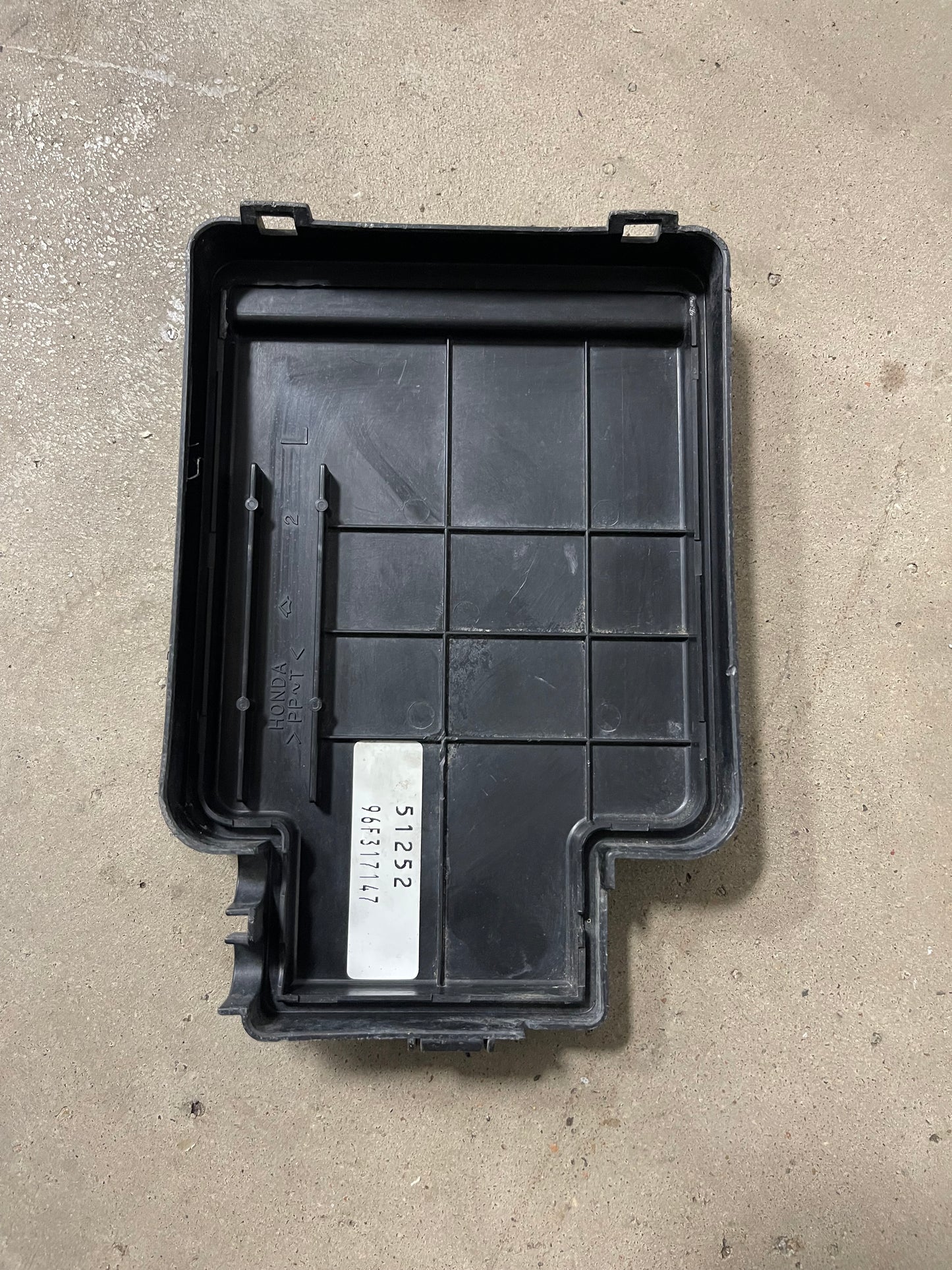 94-01 Acura Integra OEM outboard fuse box cover