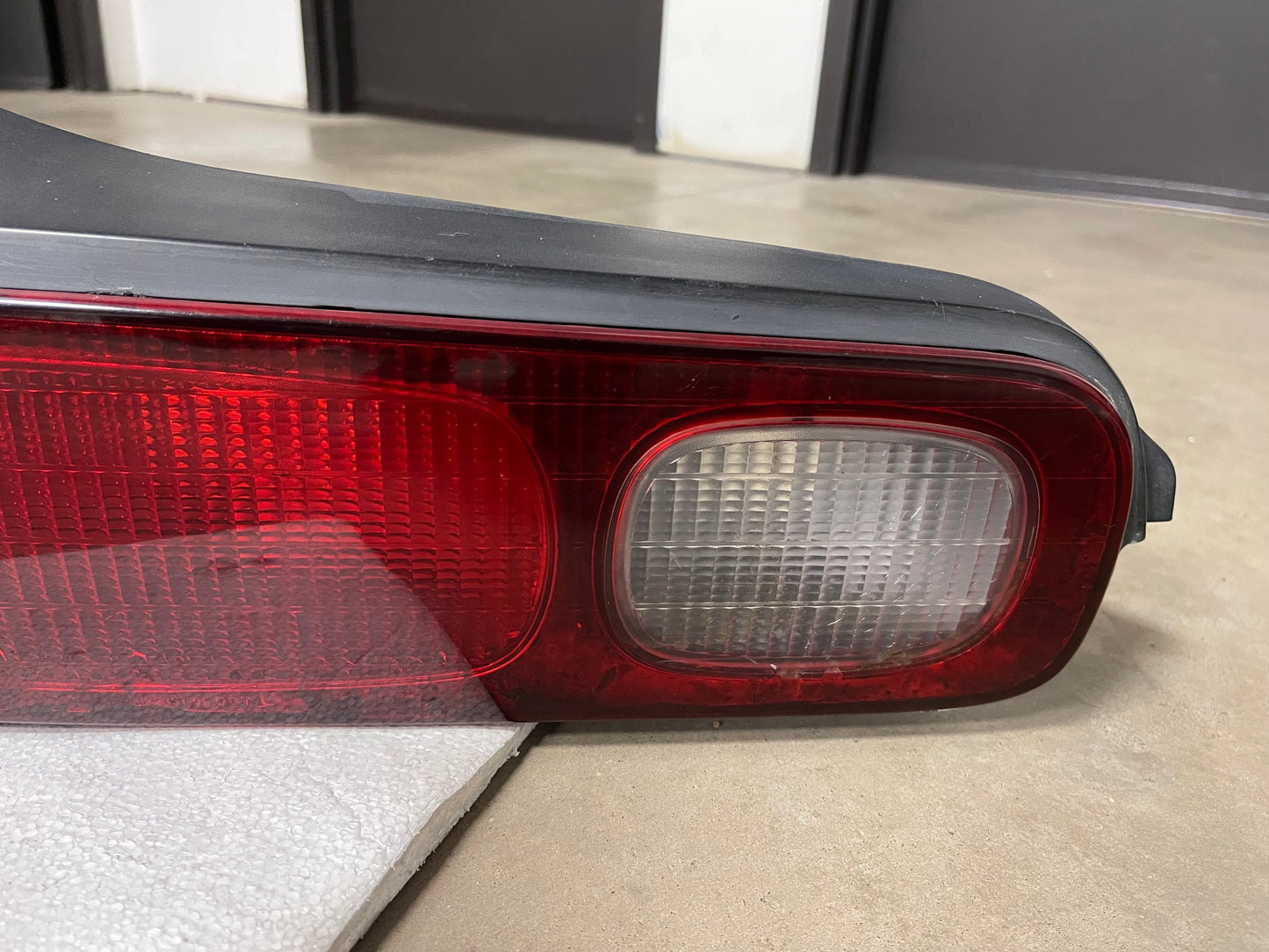 94-96 Acura Integra 2 door rear tail lights